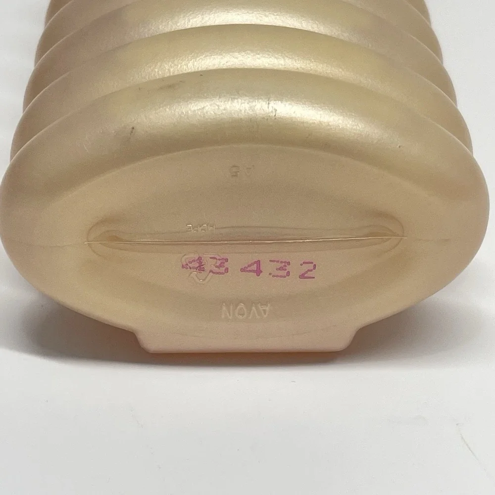 Vintage 1988 Avon Warm Gold‎ Bubble Bath 24 Fl oz New Old Stock Sealed